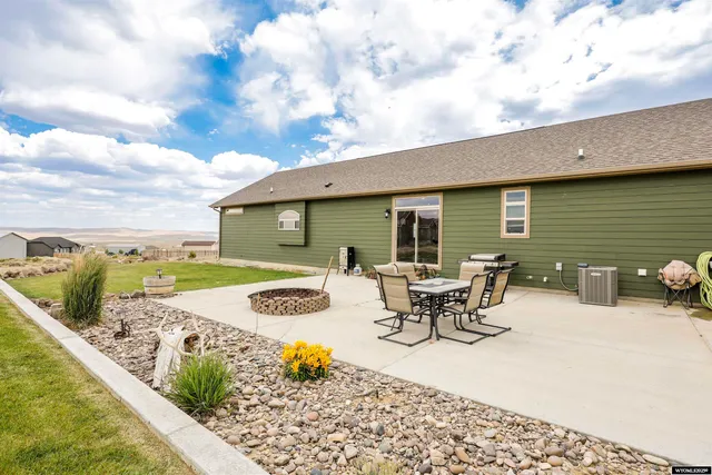 $569,900 | 16 Cattle Drive, Rock Springs, WY 82901