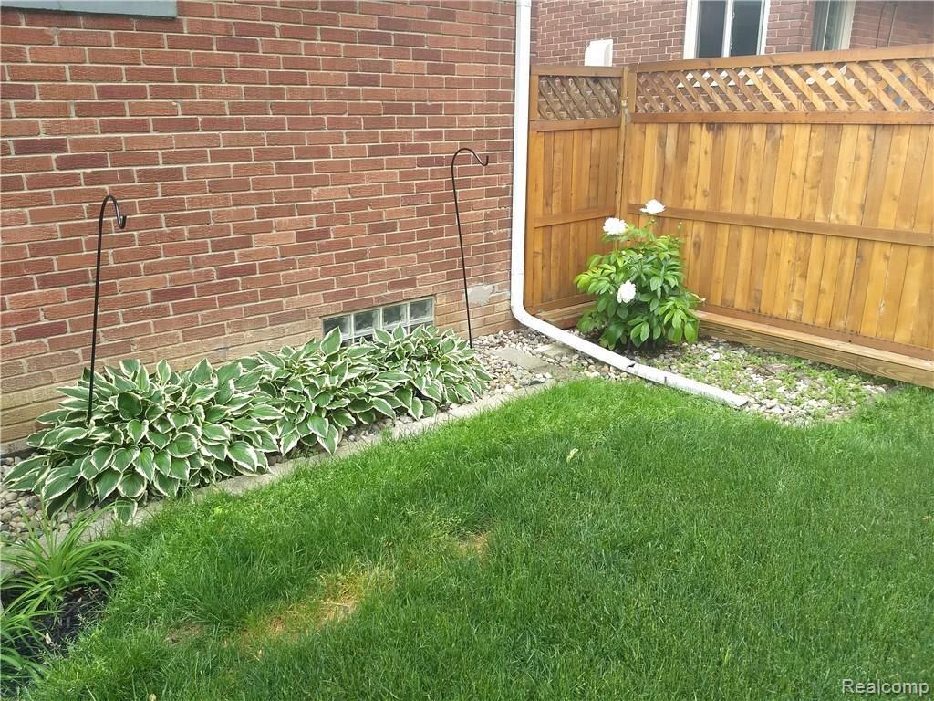 1680 Hampton Road Mount Clemens, MI 48043 - Photo 31 of 33 IMG_20180603_093233228.jpg