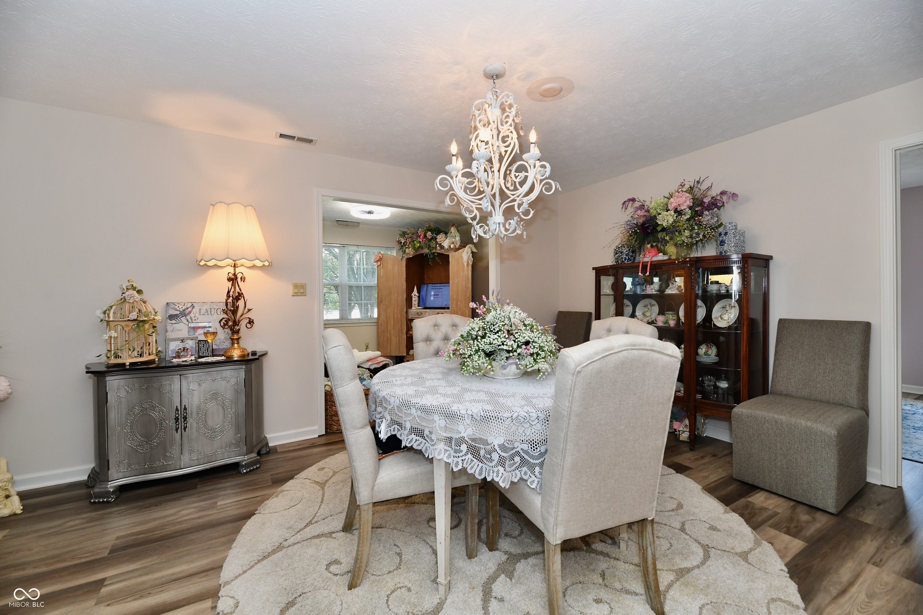 5668 Misty Ridge Circle Indianapolis, IN 46237 - Photo 18 of 37 Gallery Image 18
