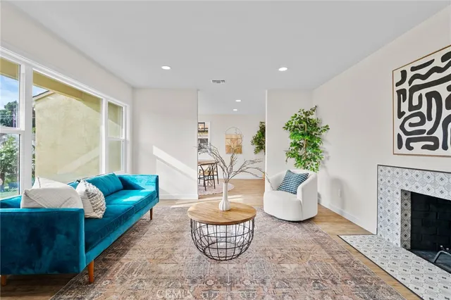 $975,000 | 18725 Covello Street, Reseda, CA 91335