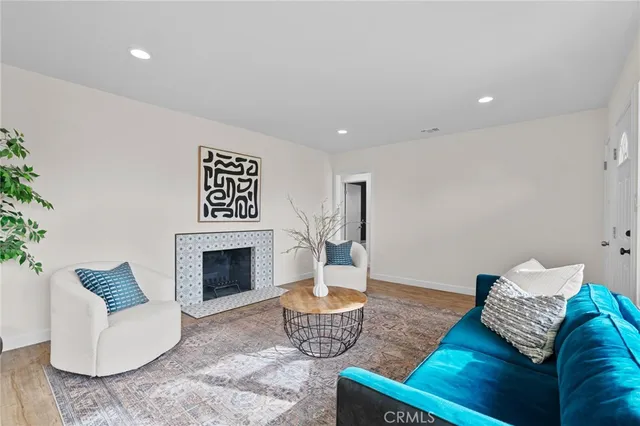 $975,000 | 18725 Covello Street, Reseda, CA 91335