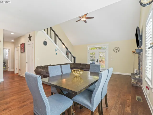 $415,000 | 924 Park Street, Sweet Home, OR 97386