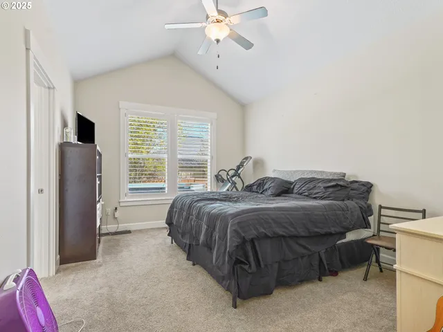 $415,000 | 924 Park Street, Sweet Home, OR 97386