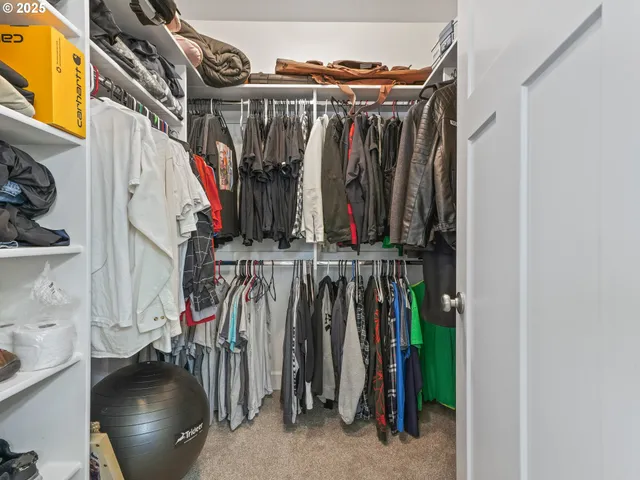 $415,000 | 924 Park Street, Sweet Home, OR 97386