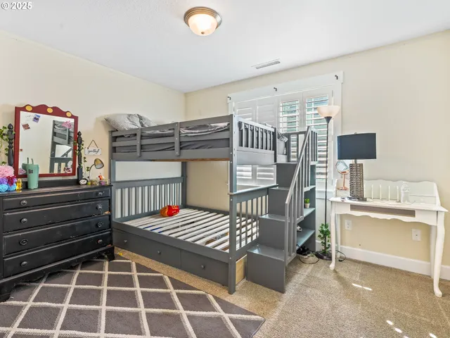 $415,000 | 924 Park Street, Sweet Home, OR 97386