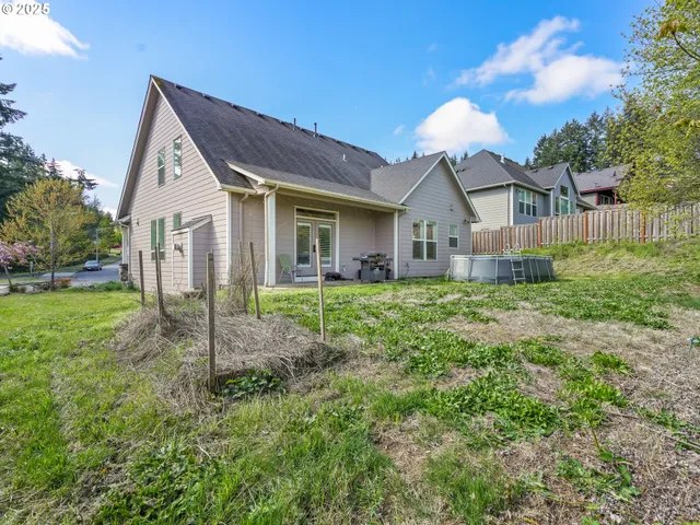 $415,000 | 924 Park Street, Sweet Home, OR 97386