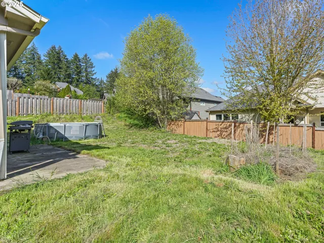 $415,000 | 924 Park Street, Sweet Home, OR 97386