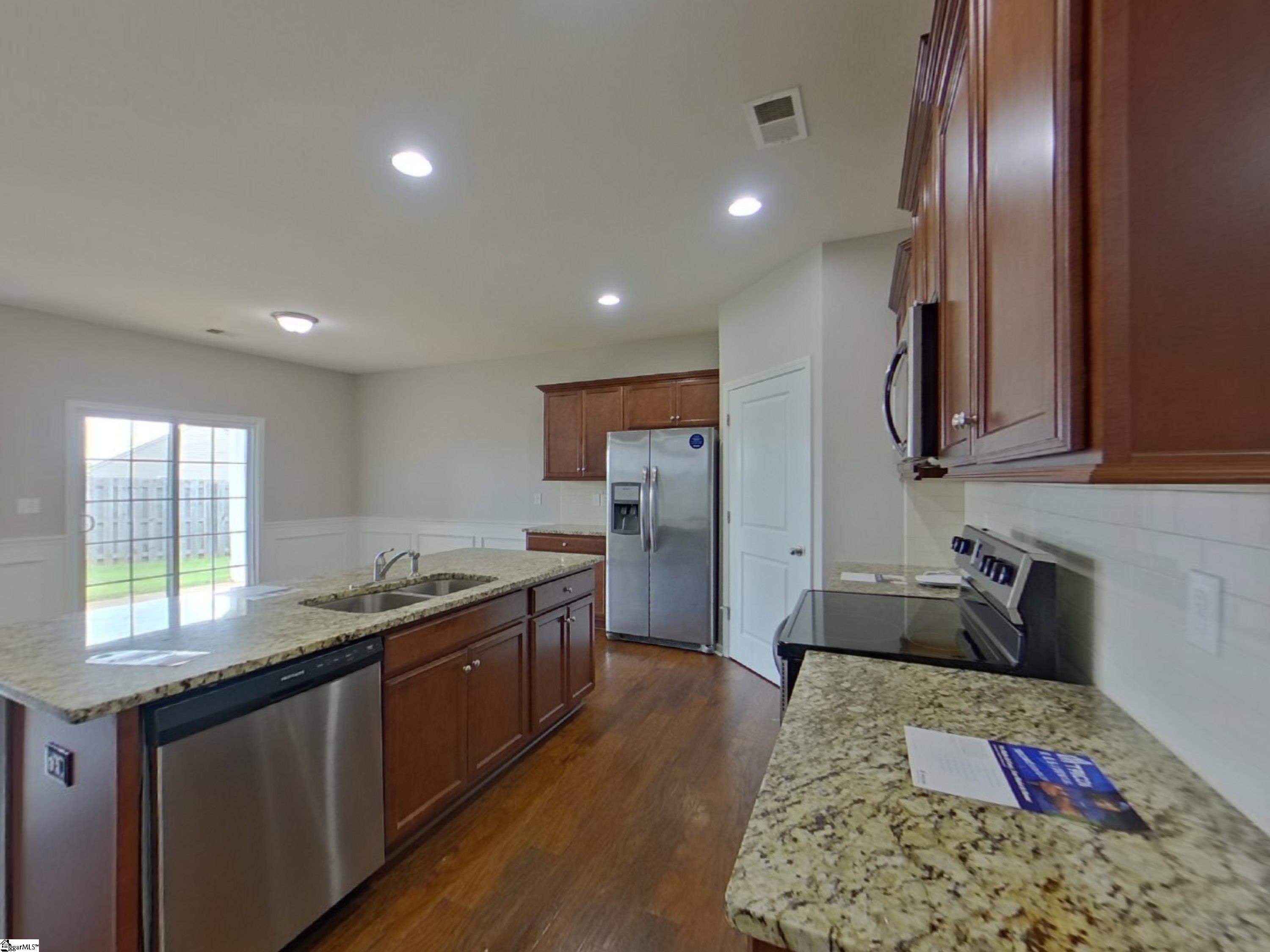 312 New Spring Lane Boiling Springs, SC 29316 - Photo 4 of 17