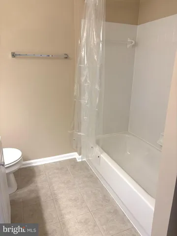 $2,100 | 4806 Turnberry Drive, Fredericksburg, VA 22408