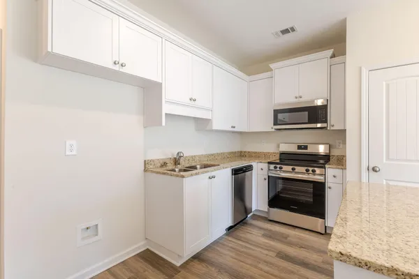 $191,900 | 352 Bordeaux Drive, Thomson, GA 30824