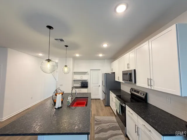 $539,900 | Undisclosed Address, Bakersfield, CA 93313