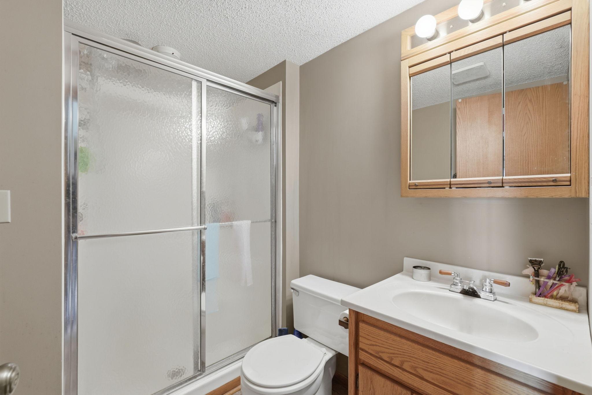 1589 Four Oaks Road Eagan, MN 55121 - Photo 20 of 31