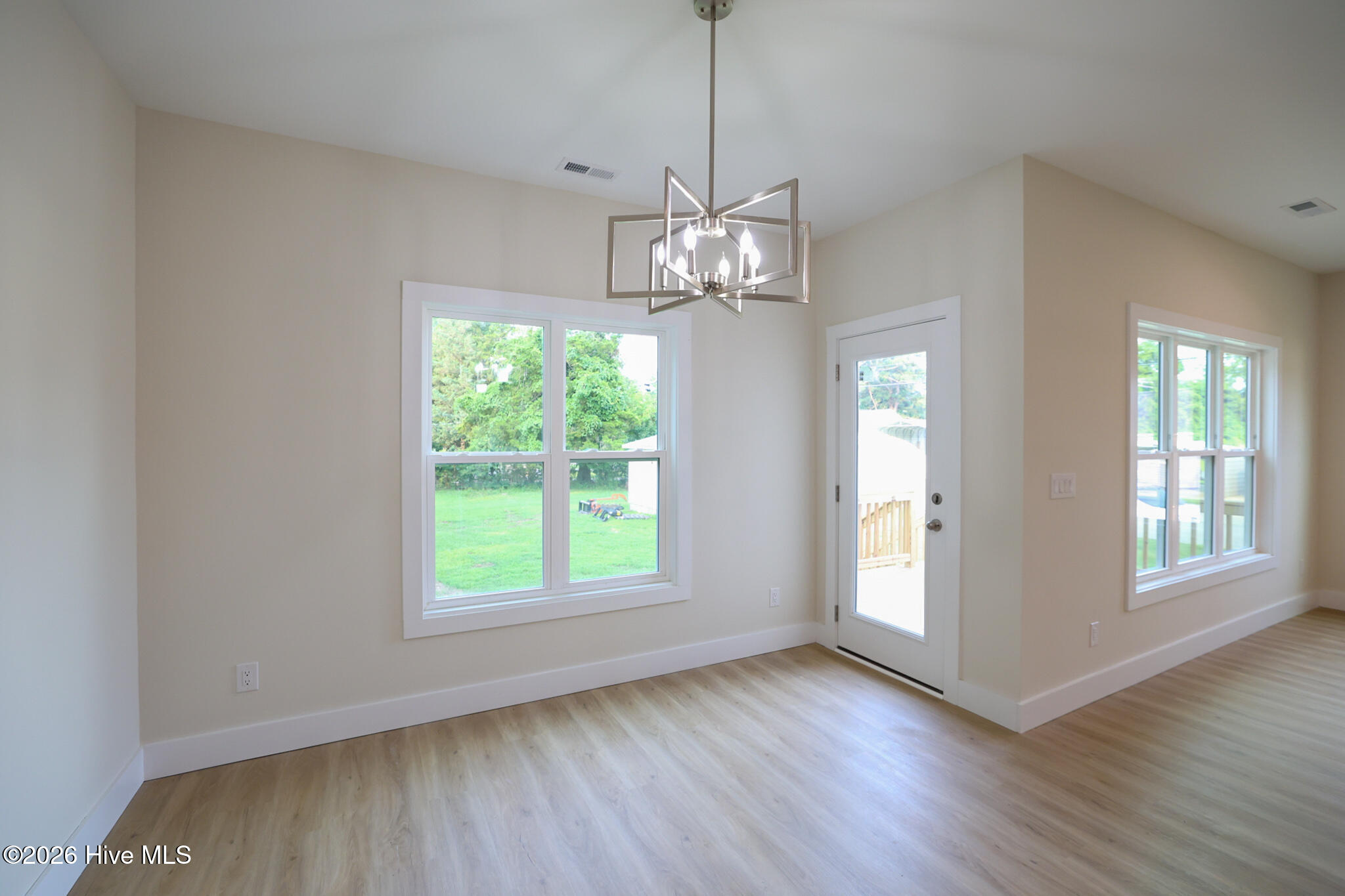 3300 Oaks Road New Bern, NC 28560 - Photo 15 of 40