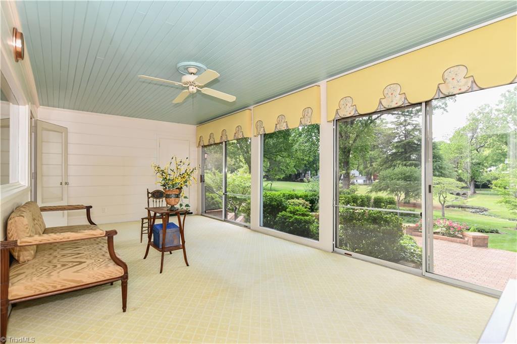 902 Dover Road Greensboro, NC 27408 - Photo 15 of 28 Gallery Image 15
