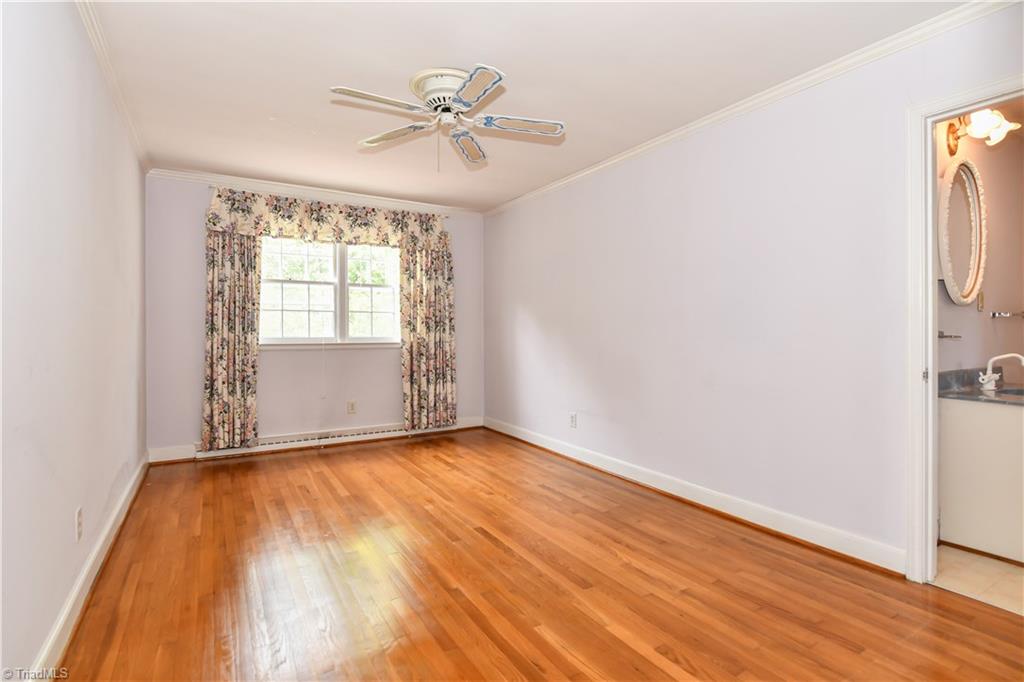 902 Dover Road Greensboro, NC 27408 - Photo 19 of 28 Gallery Image 19
