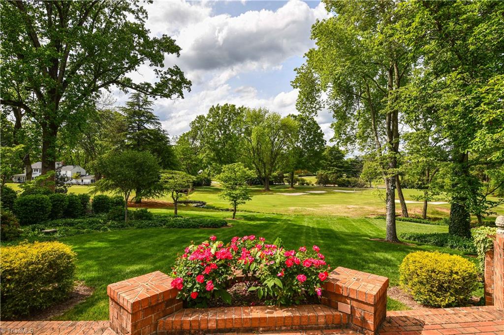 902 Dover Road Greensboro, NC 27408 - Photo 26 of 28 Gallery Image 26