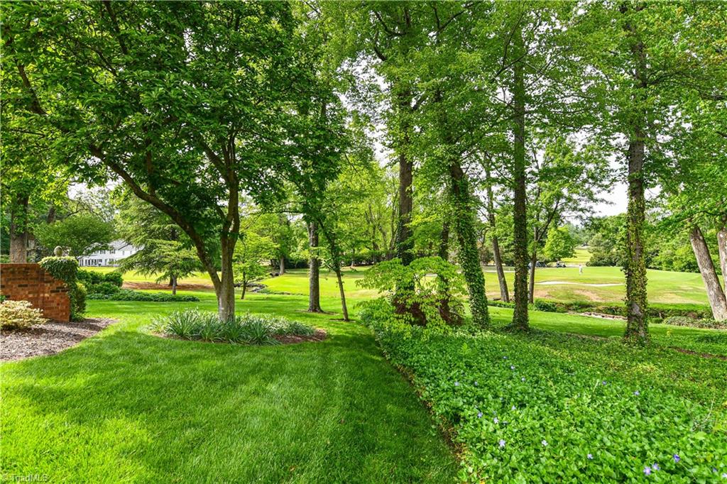 902 Dover Road Greensboro, NC 27408 - Photo 28 of 28 Gallery Image 28