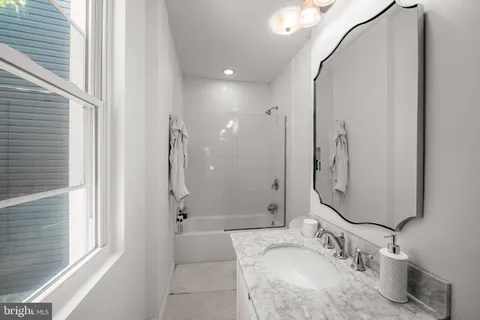 $320,000 | 61 East Heath Street, Baltimore, MD 21230
