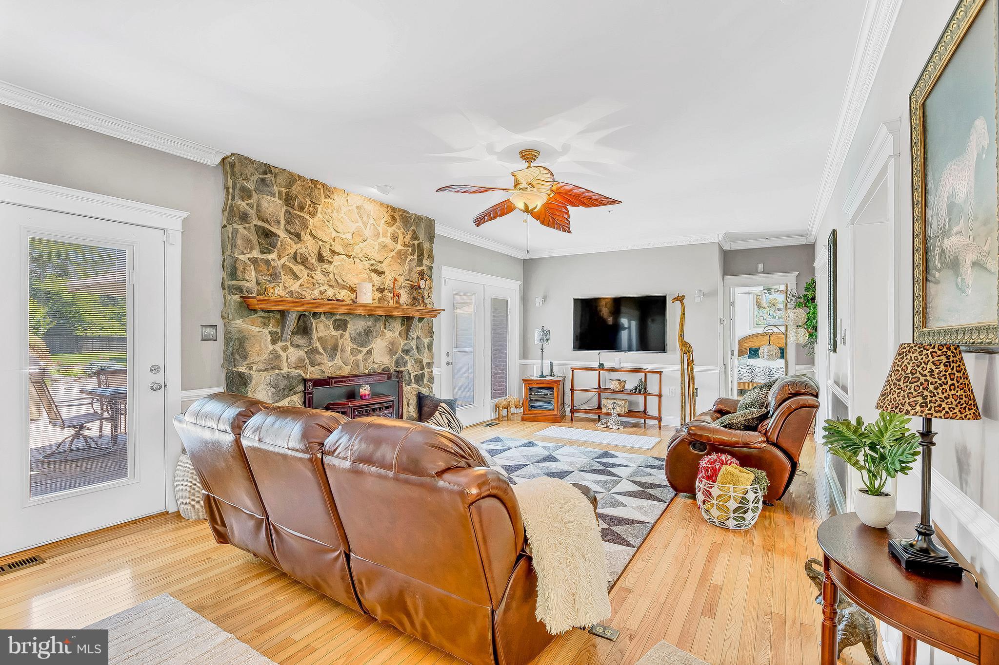 4802 Floral Park Road Brandywine, MD 20613 - Photo 18 of 30 Family Room