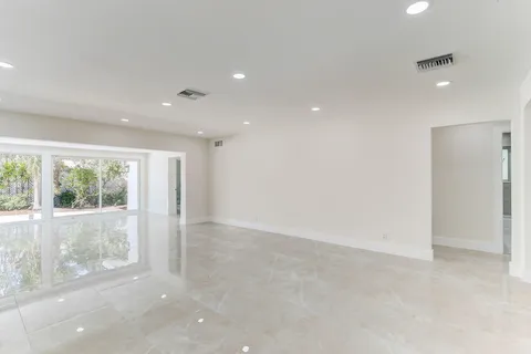 $1,799,000 | 5591 Northeast 29th Avenue, Fort Lauderdale, FL 33308