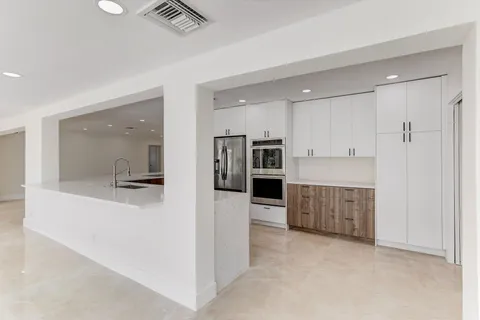 $1,799,000 | 5591 Northeast 29th Avenue, Fort Lauderdale, FL 33308