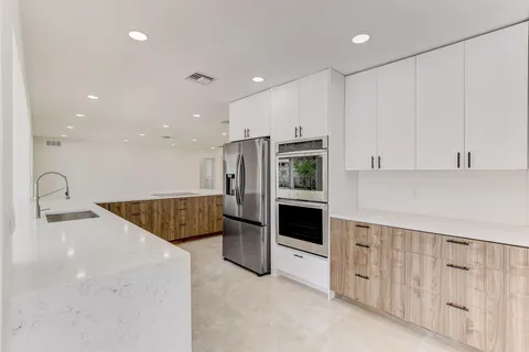 $1,799,000 | 5591 Northeast 29th Avenue, Fort Lauderdale, FL 33308