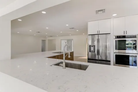 $1,799,000 | 5591 Northeast 29th Avenue, Fort Lauderdale, FL 33308