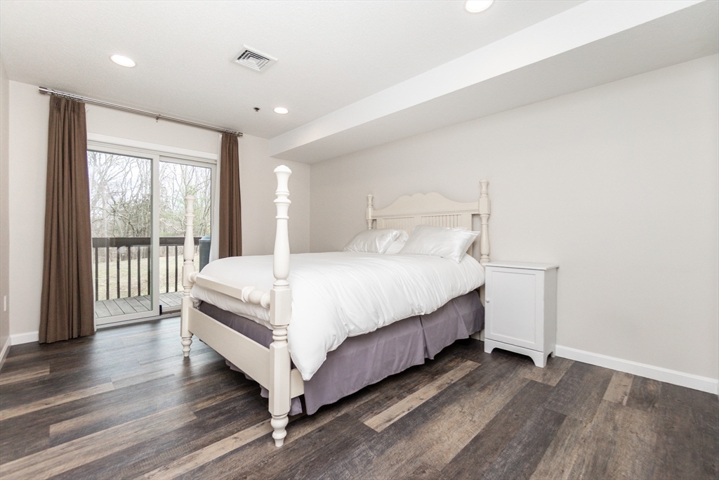 4 Duck Pond Road, Unit 203 Beverly, MA 01915 - Photo 22 of 40