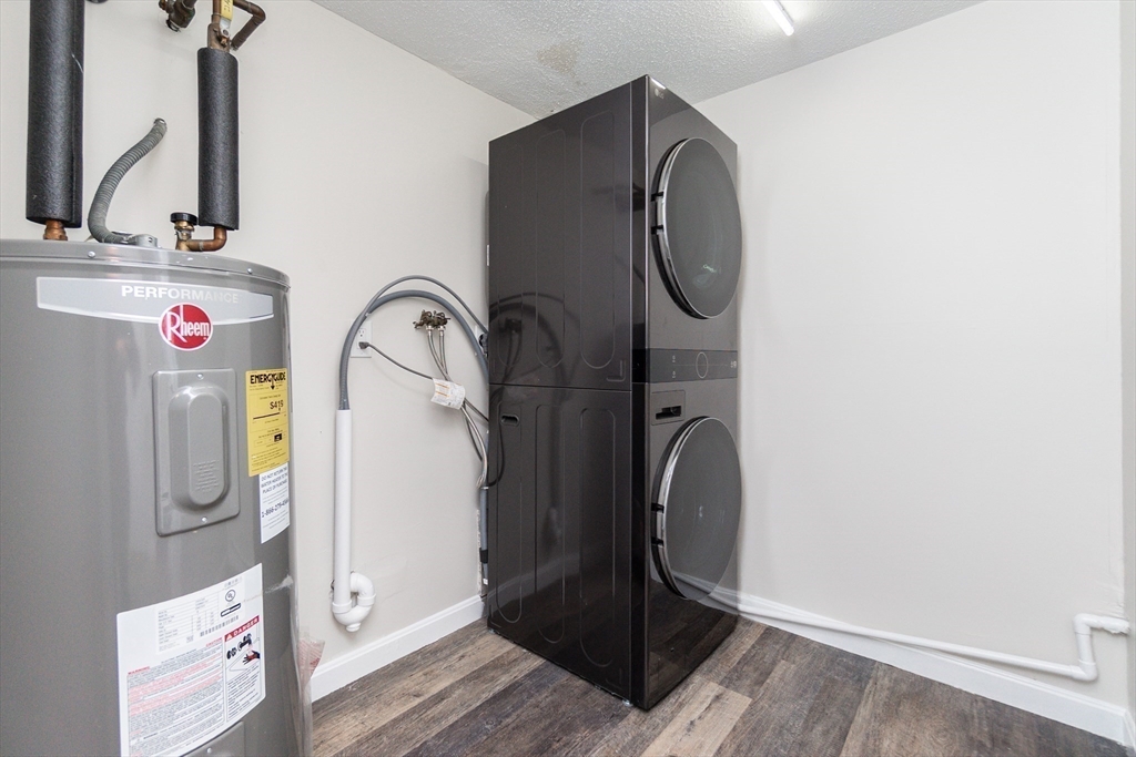 4 Duck Pond Road, Unit 203 Beverly, MA 01915 - Photo 32 of 40