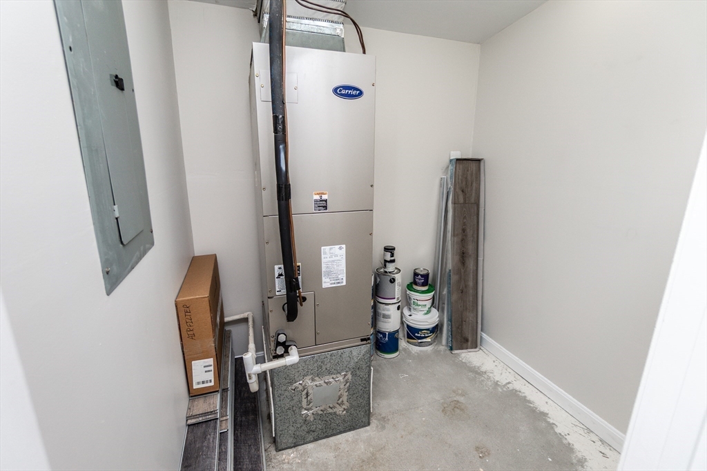 4 Duck Pond Road, Unit 203 Beverly, MA 01915 - Photo 33 of 40