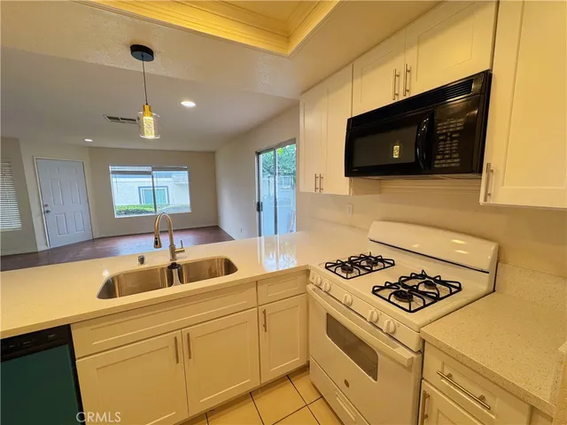 $3,100 | 1477 McCabe Way, West Covina, CA 91791
