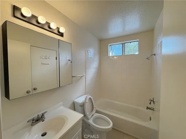 $3,100 | 1477 McCabe Way, West Covina, CA 91791