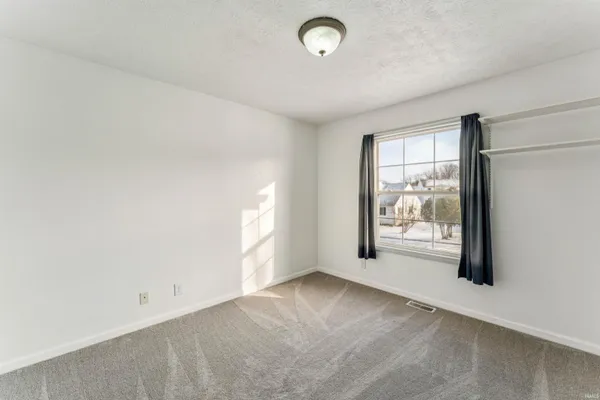 $288,700 | 409 Heritage Drive, Delphi, IN 46923