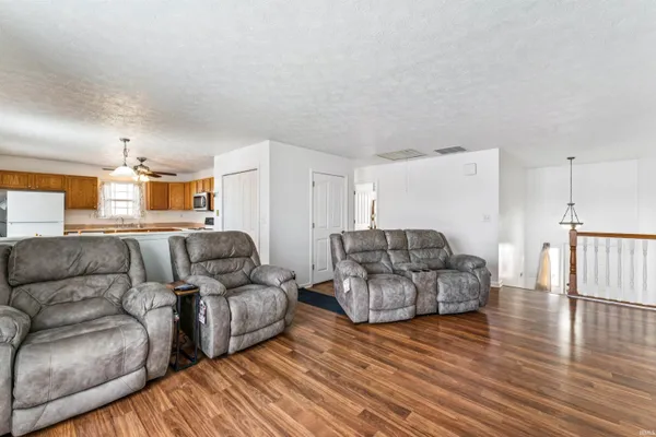 $288,700 | 409 Heritage Drive, Delphi, IN 46923