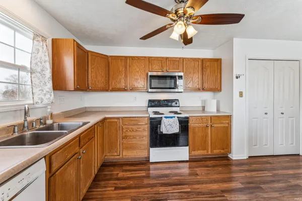 $288,700 | 409 Heritage Drive, Delphi, IN 46923