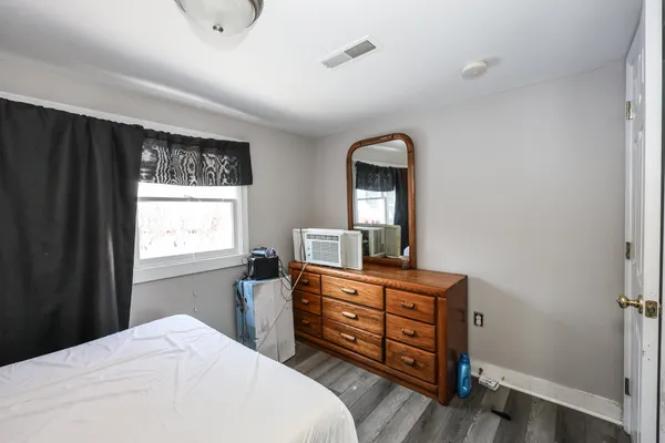 $1,600 | 12 Roosevelt Lane, Laconia, NH 03246