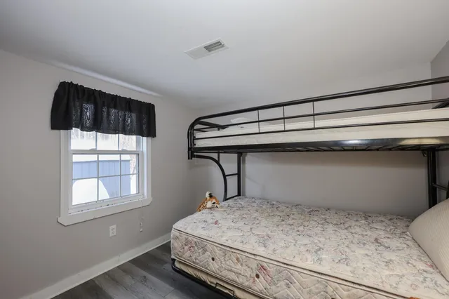 $1,600 | 12 Roosevelt Lane, Laconia, NH 03246