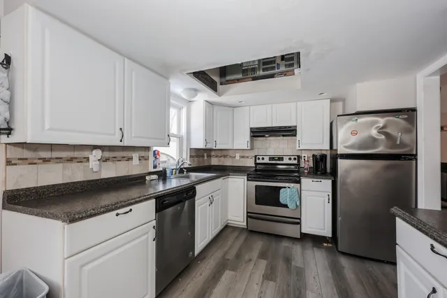 $1,600 | 12 Roosevelt Lane, Laconia, NH 03246