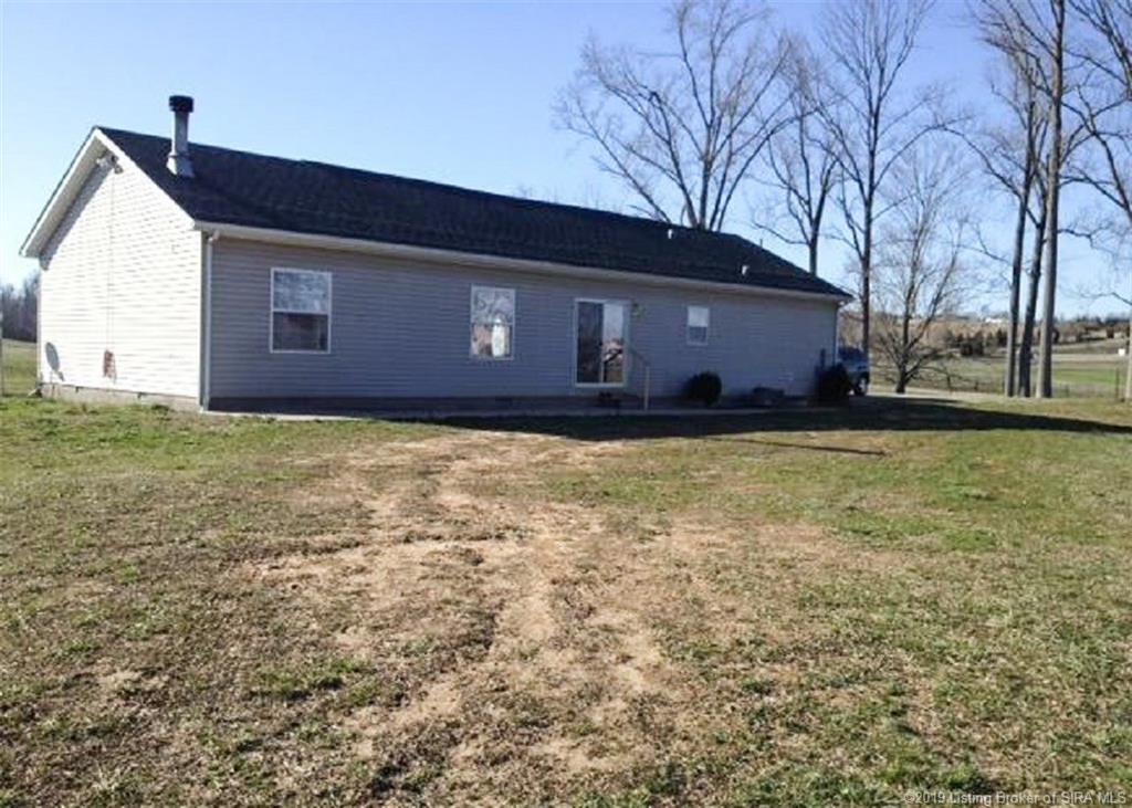 1615 Watson Road Southwest Corydon, IN 47112 - Photo 3 of 20