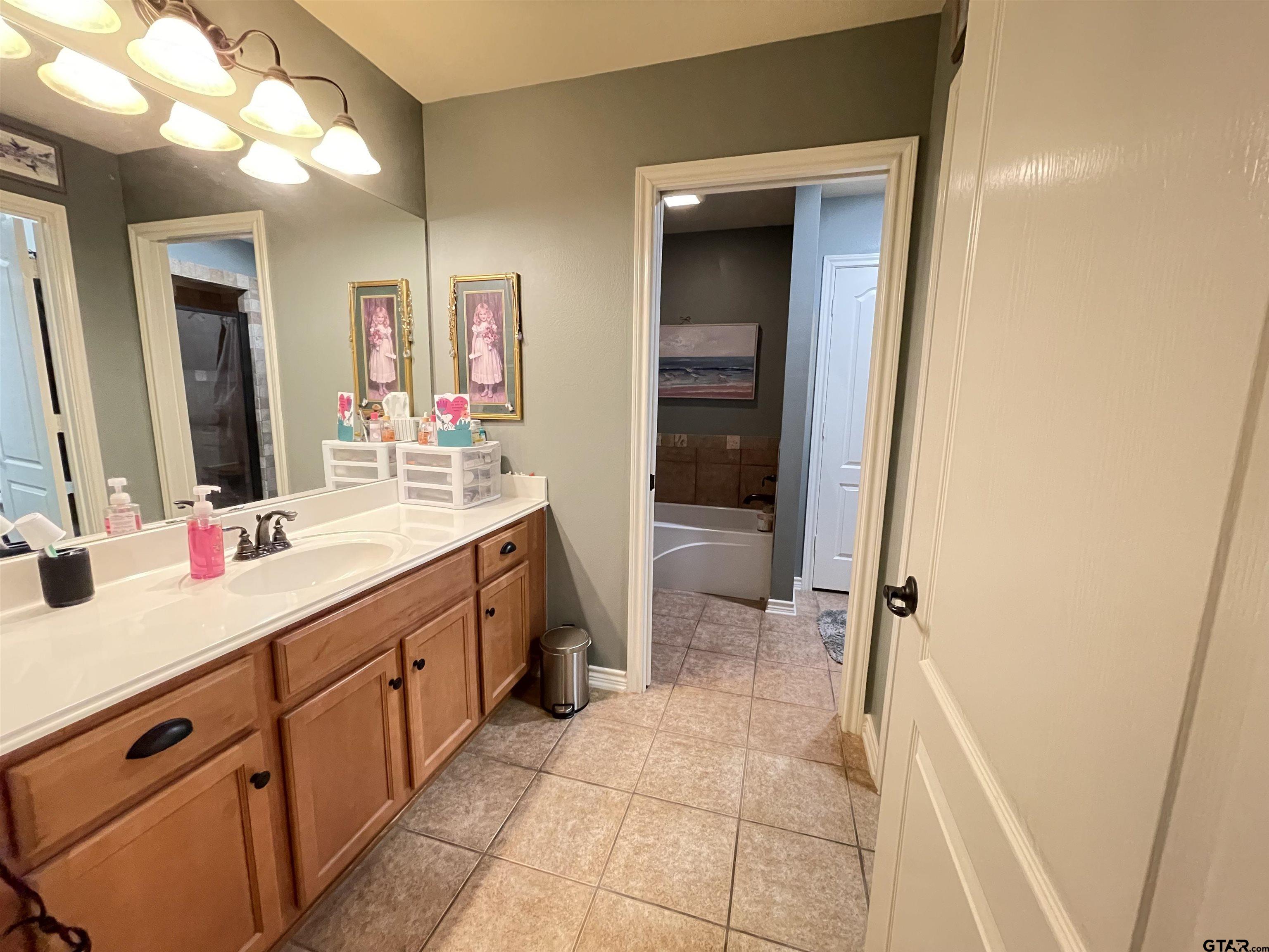 421 West Cumberland Road, Unit 701 Tyler, TX 75703 - Photo 11 of 23