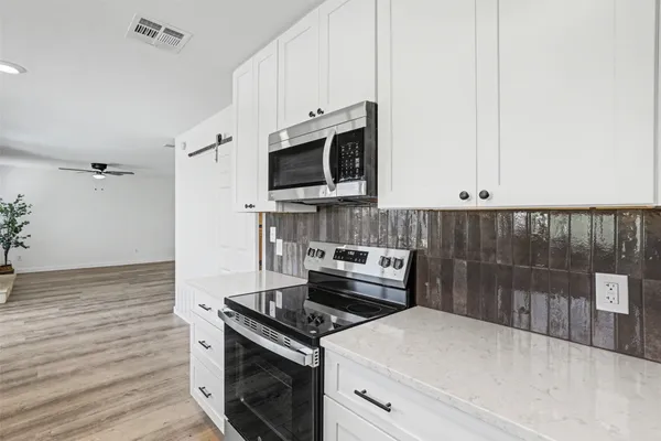 $1,995 | 1403 Greenfield Drive, Round Rock, TX 78664