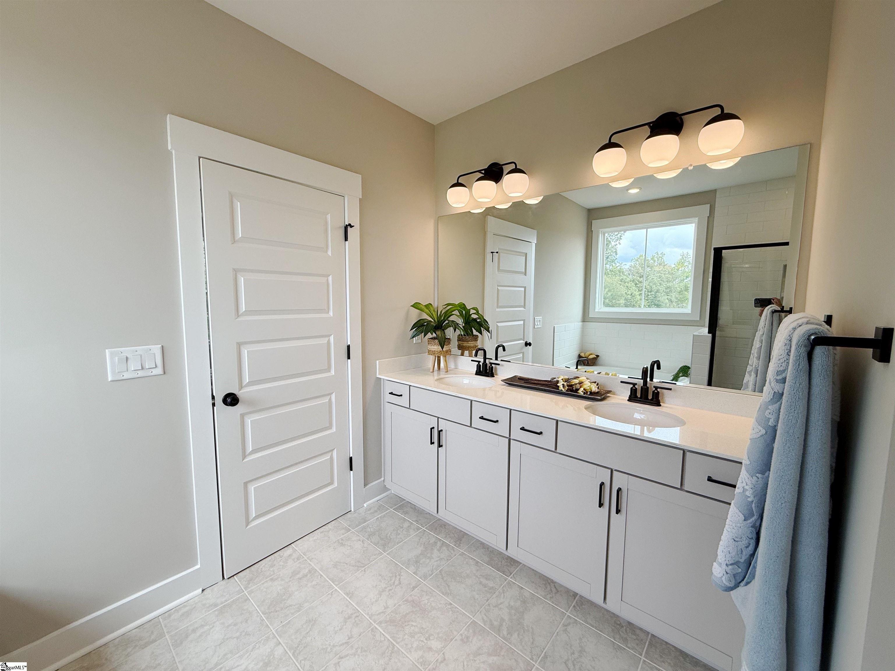 334 Summerall Drive Anderson, SC 29621 - Photo 14 of 34