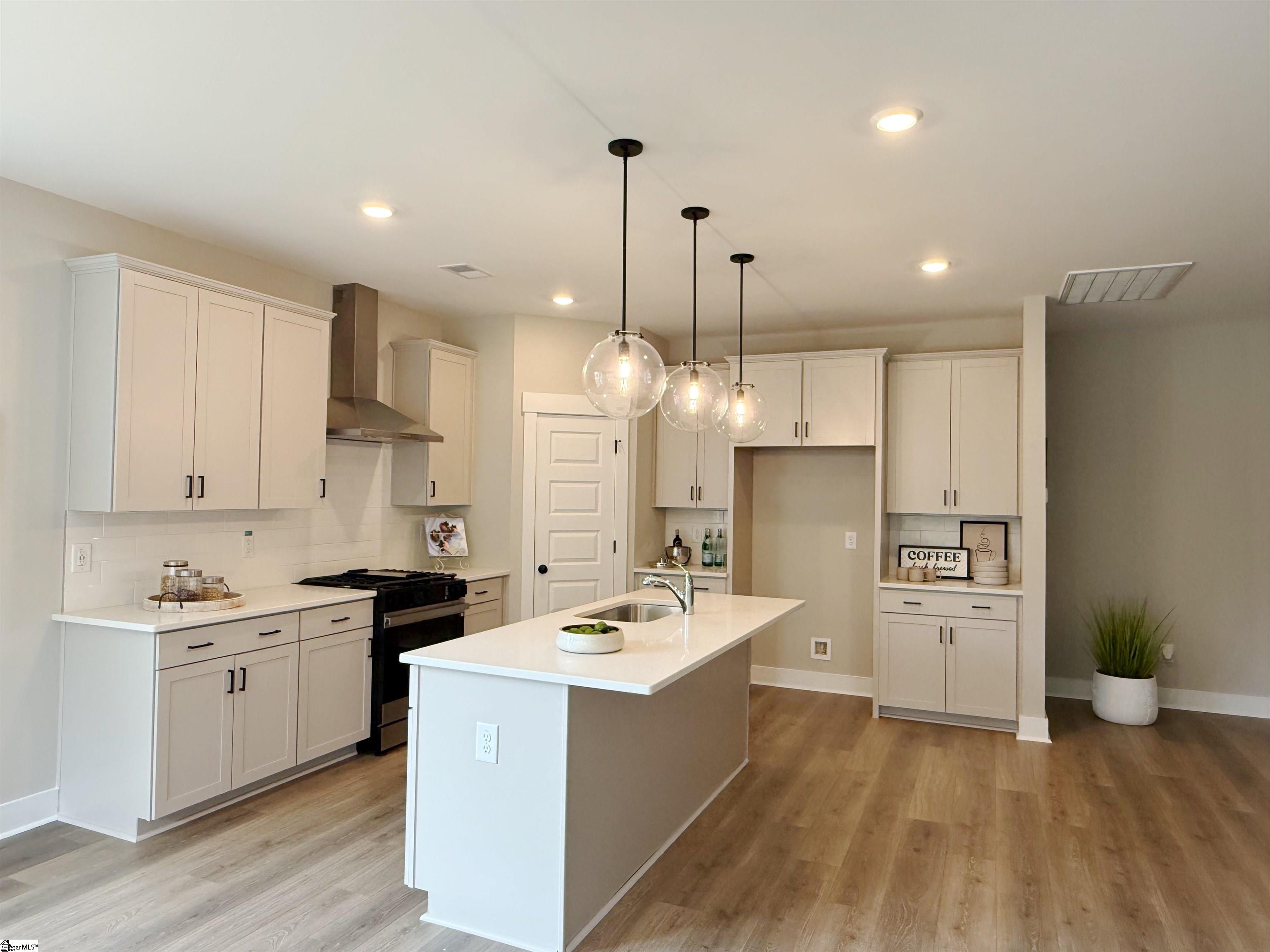 334 Summerall Drive Anderson, SC 29621 - Photo 6 of 34