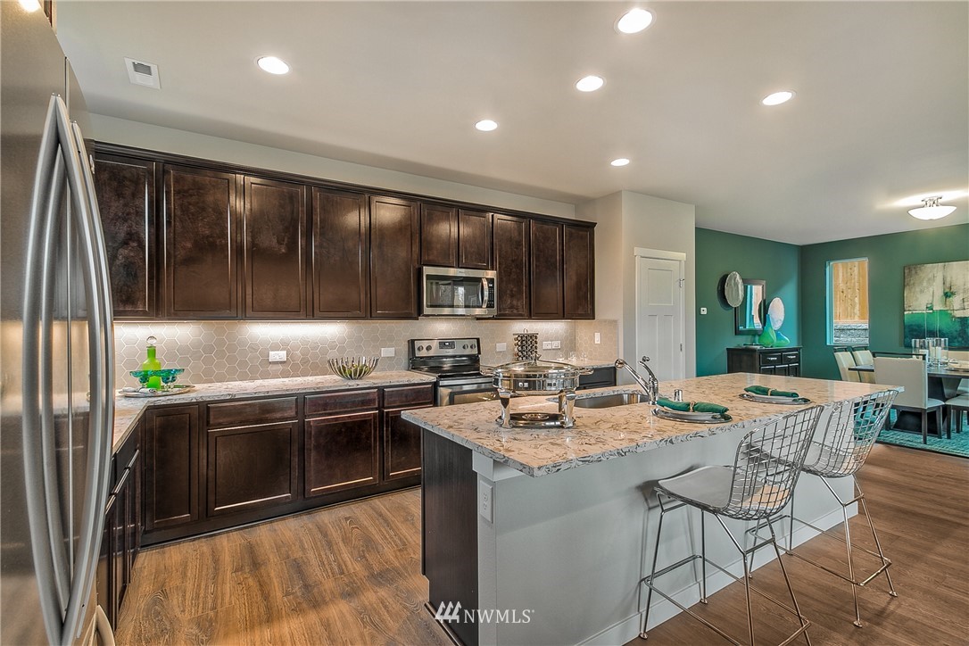 2124 Mayes Road Southeast Lacey, WA 98503 - Photo 6 of 16 Gallery Image 6