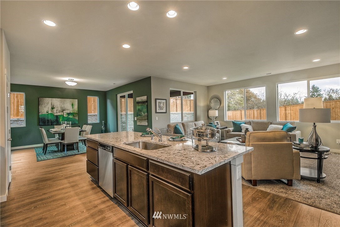 2124 Mayes Road Southeast Lacey, WA 98503 - Photo 7 of 16 Gallery Image 7