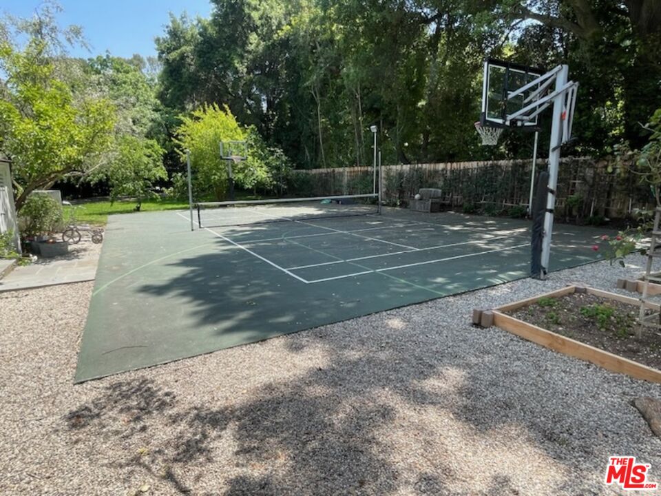 3326 Fryman Road Studio City, CA 91604 - Photo 25 of 27