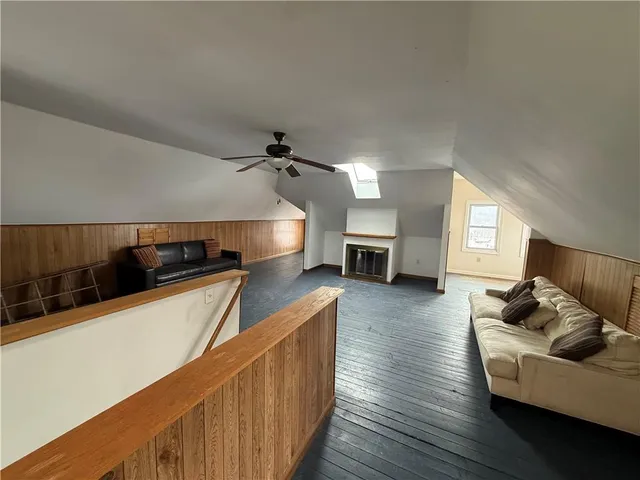 $204,000 | 205 East High Street, Waynesburg, PA 15370