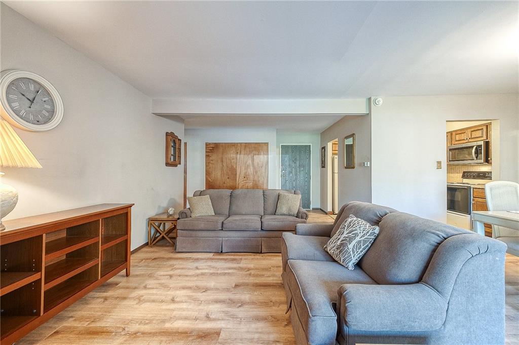 551 Sloop Road, Unit 53 Pittsburgh, PA 15237 - Photo 3 of 21 a living room with furniture and a window