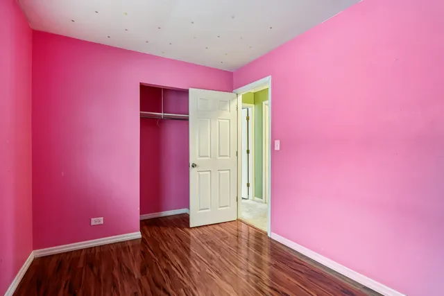 $189,999 | 1620 North Lotus Drive, Round Lake Beach, IL 60073