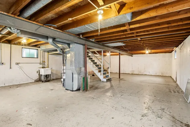 $189,999 | 1620 North Lotus Drive, Round Lake Beach, IL 60073